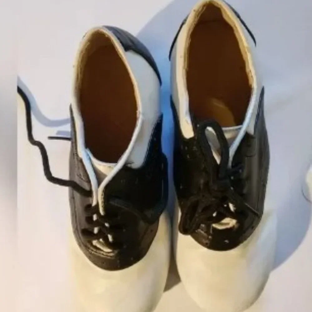 Jazz Child Dance Costume, Black and white, Medium Child